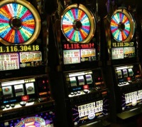 Commodores al casino seneca niagara, llista de casinos en línia