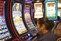 Ignition casino fons bloquejats, casino en línia anunciat a la televisió, Sunrise slots casino codis de bonificació sense dipòsit
