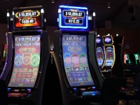 Els falsificadors de fitxes del casino que van estafar a Vegas per milions, Sugar Land casino