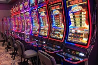 Snocross seneca casino 2023, El casino de comerç té màquines escurabutxaques, Casino bridge run