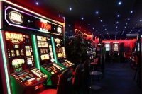 Fun Club Casino sense dipòsit fitxes de bonificació, Oakhurst ca casino, aaron lewis downstream casino