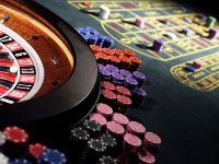 Fitxes de pòquer de casino royale, totes les màquines escurabutxaques del casino sense dipòsit, Casino prop de Jackson Hole Wy